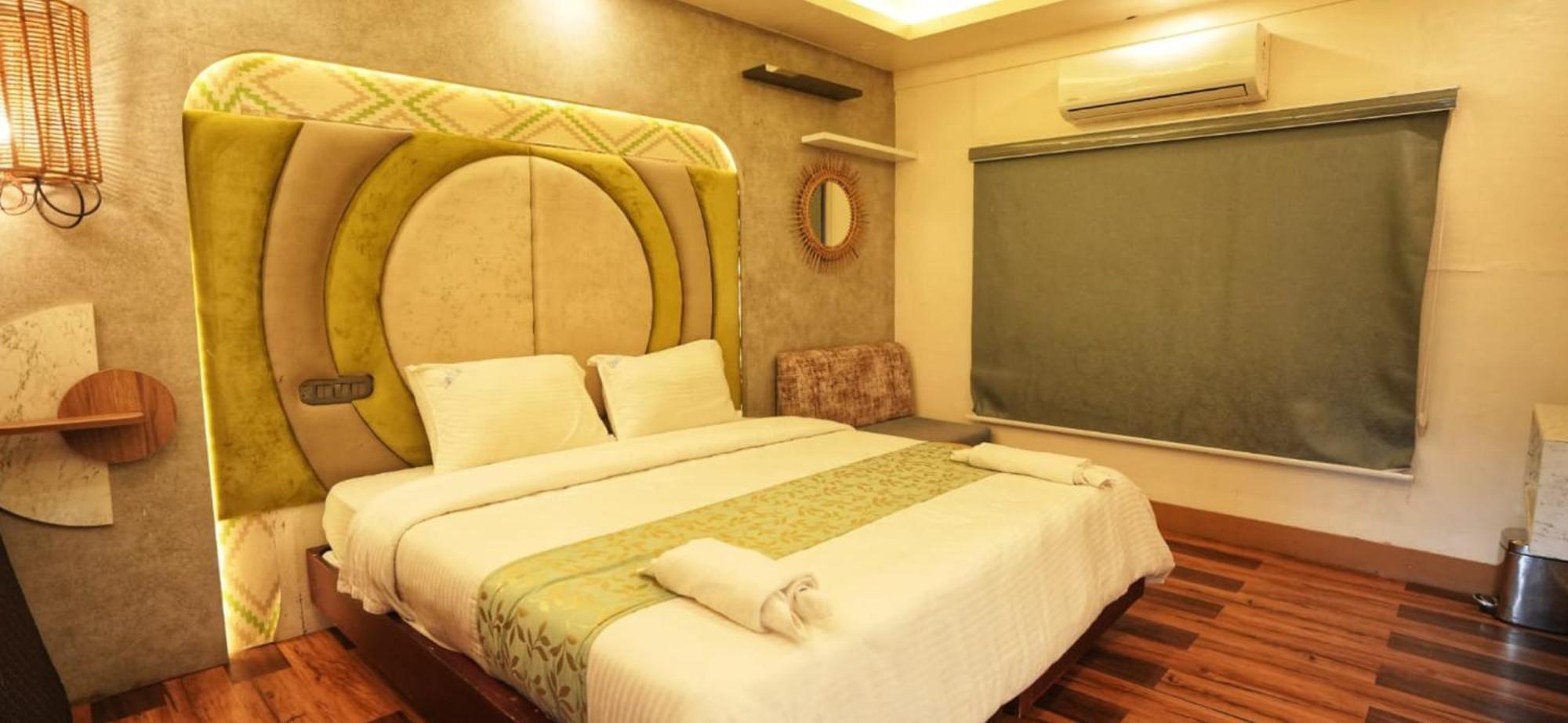 Hotel Victoria Houseboats Alappuzha Esterno foto
