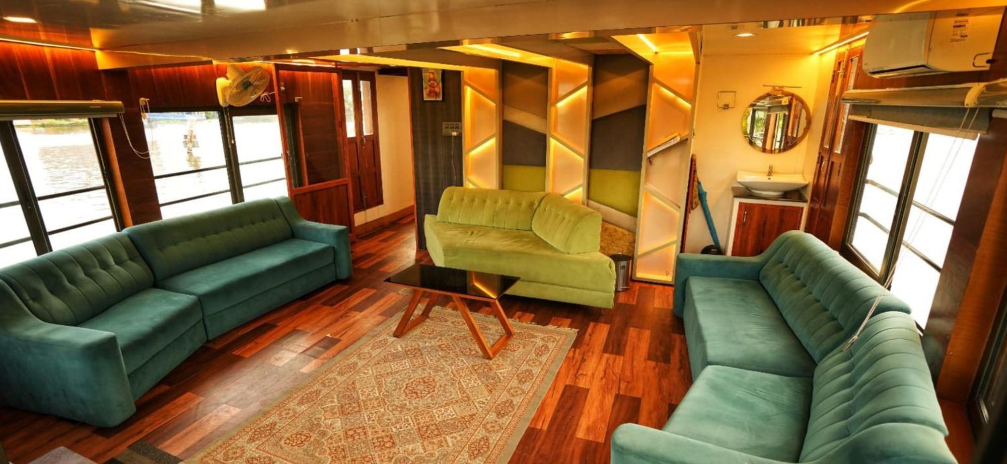 Hotel Victoria Houseboats Alappuzha Esterno foto